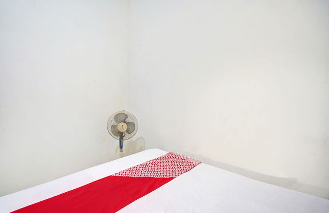 OYO Life 92840 Wisma Morricco - Foto 14