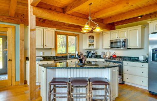 4 Mi to Stratton! Group Getaway with Deck and Views - Foto 9