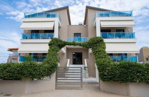 Callista Suites - Photo 4