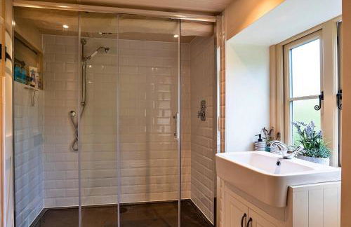 Finest Retreats - The Thatch at Winterborne Houghton - Photo 25