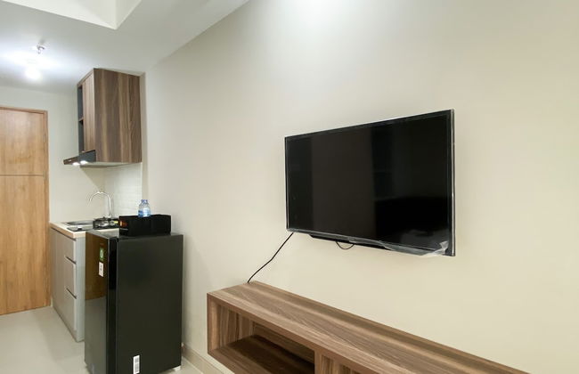 Modern Look and Tidy Studio LRT City Jatibening Apartment - Photo 13