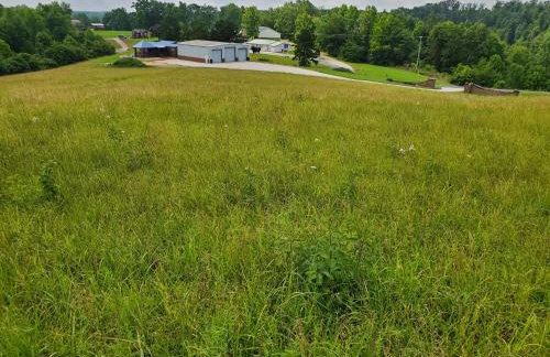 Luxury Cabin w/ Game Room & Hot Tub at Cave Run Lake - Foto 29