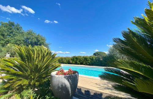 Gîte Euphrasie piscine privée confort 3 étoiles - Foto 6
