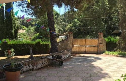 Chalet con piscina en la naturaleza - Foto 23