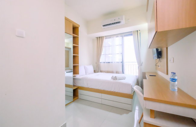 Good Choice And Strategic 2Br Without Living Room Evenciio Apartment - Foto 9