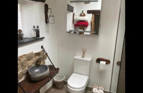 28 NIGHT MINIMUM STAY Unique 18th-Century Grade II Listed Barn & Cottage - Foto 44