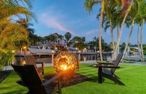 Villa Franchella - Waterfront Luxury Home, Pool, 45 Dock - Foto 2