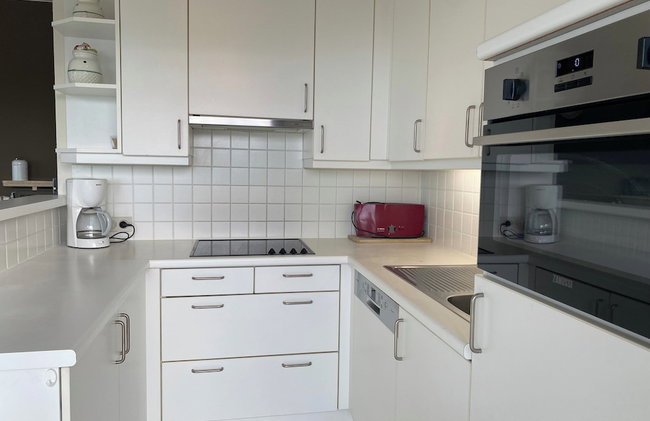 Apartment in Nieuwpoort Near Sandy Beaches - Photo 7