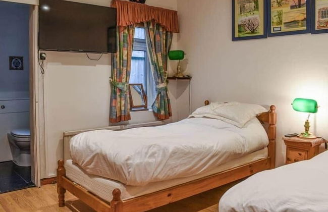 Shiralee Holiday Home - Photo 3