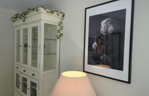 Frontline 2 bed apartment, San Pedro de Alcántara - Photo 8