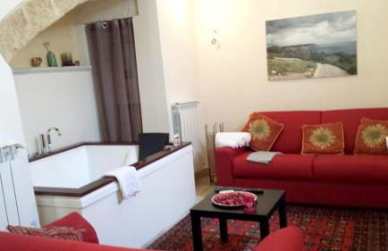 Charming apartment in Castiglione with terrace & jacuzzi - Foto 3