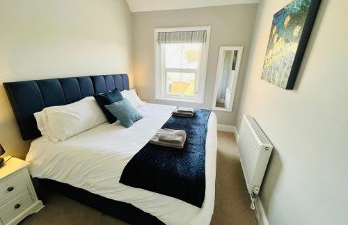 RedButt House, Freshwater, 3 Bedrooms, WiFi, Garden - Photo 9