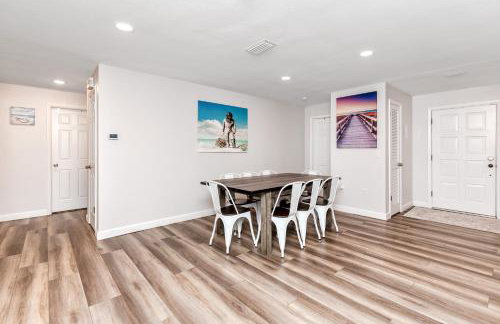 Modern Home, Heated Pool, Close to Beaches! - Foto 6