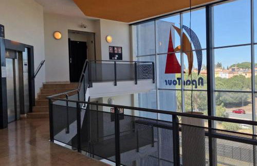 Apartment with free parking and pool - Foto 44