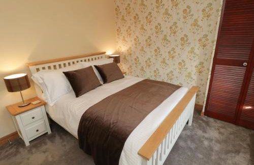 Eskside Cottage - Photo 7