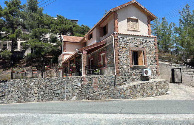 Charming Villa in Pano Platres, Cyprus - Your Home Away From Home - Foto 31