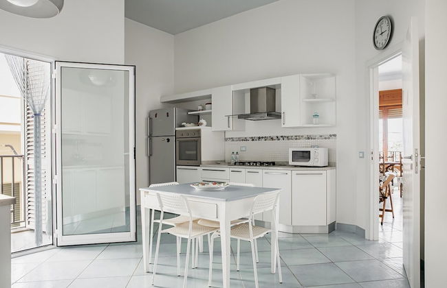 Seafront Terrace in Donnalucata by Wonderful Italy - Photo 3