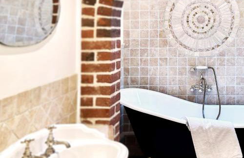 Brick Kiln Holdings by The Suffolk Cottage Collection - Photo 8