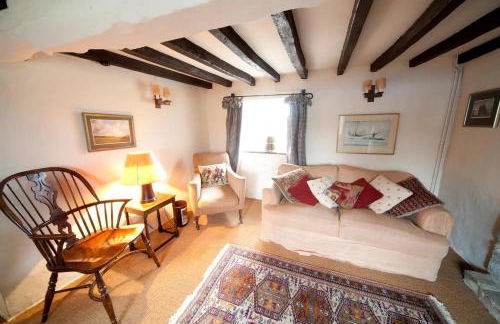 Afton Thatch: Beautiful Thatched Family Cottage - Photo 4