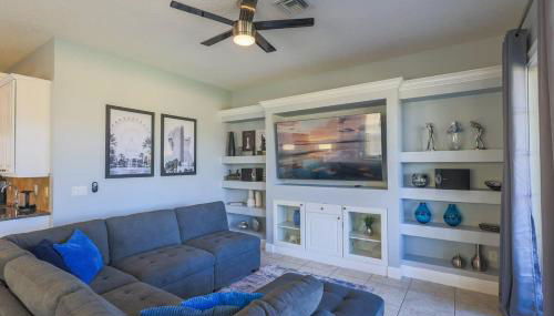 Luxurious Pool Home Overlooking Golf Course - Foto 3