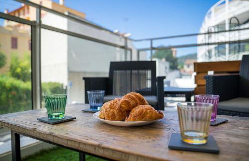 Cocon Azur, piscine, clim, à 5 min de la plage - Foto 6