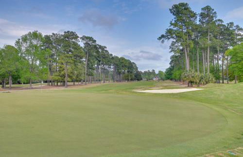 Cottage with Deck and Pool Access about 6 Mi to Beach - Foto 37