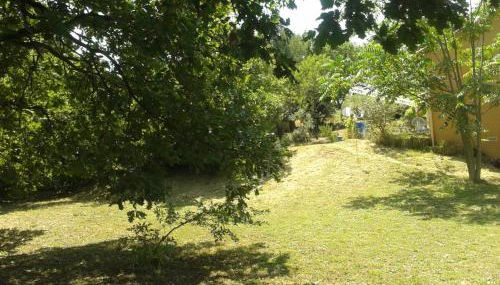 Entre Nîmes et Arles - Foto 4, Garden view