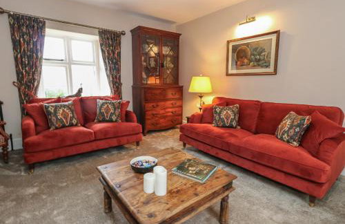 Manor Farm House - Photo 4