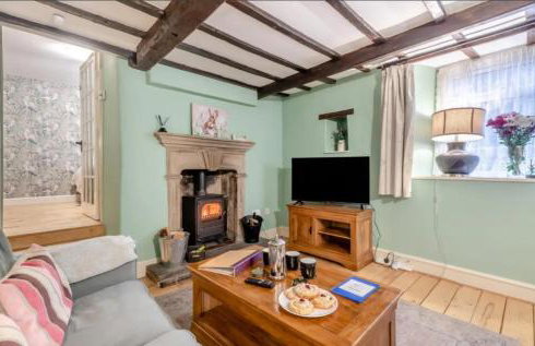 The Cottage on the Square, Wensley - Derbyshire Country Cottage. - Photo 8