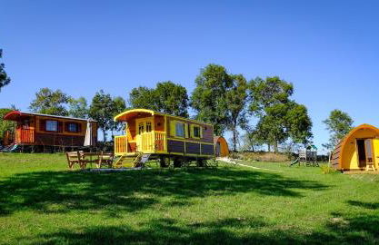 Les Roulottes de la Ferme des Chanaux - Foto 1