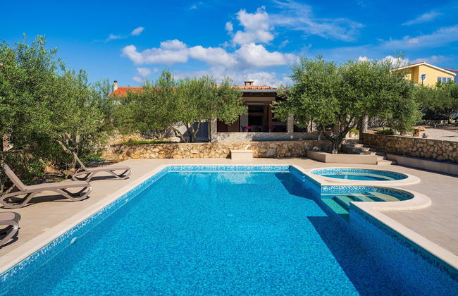 Zlatni Dvori - Foto 30