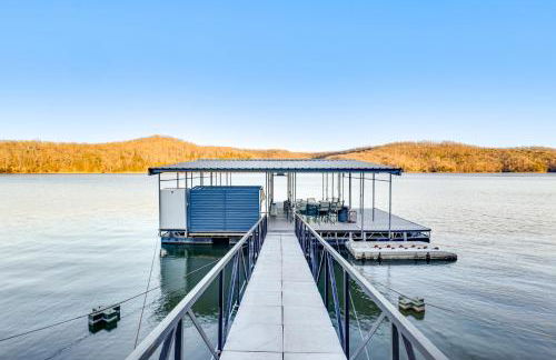 Waterfront Lake of the Ozarks Home with Private Dock - Foto 1