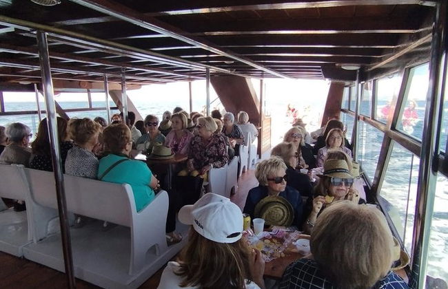 Crucero de 3 horas con eclipse solar en el mar en España 2026 Mar Menor - Foto 8