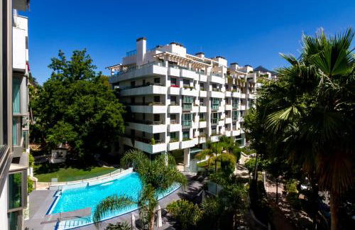 MARBELLA BANUS SUITES - Jardines del Príncipe Golden Mile - Foto 49