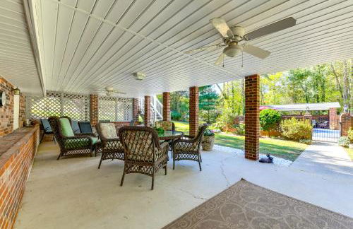 1 Mi to Dtwn Home with Fire Pit and Deck in Hudson! - Foto 27