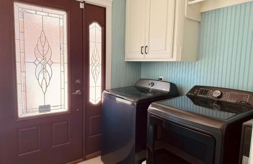 Private Heated Pool - Sound to Shore - 1930s Tudor - Foto 28