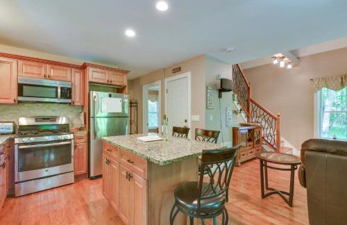 Game Room and Hot Tub Old Forge Home! - Foto 9