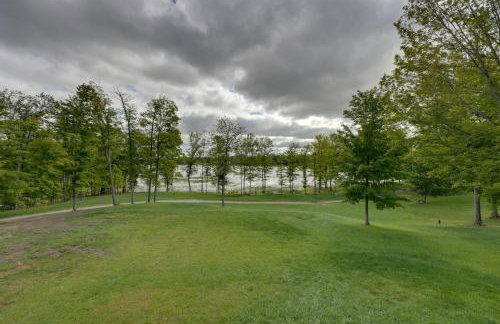 Cassopolis Cabin with On-Site Fishing Pier! - Foto 38