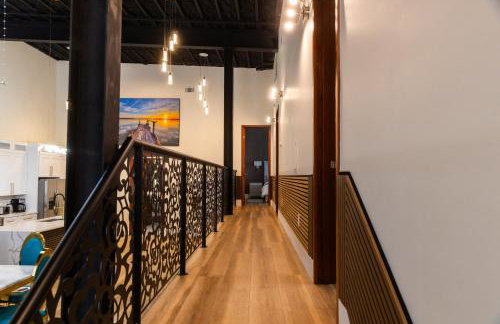 Luxury Downtown Home Near Lake Martin - Foto 14