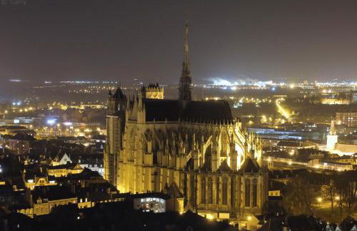 Le 360 TOUR PERRET 19eme PANORAMA 4 ETOILES - Foto 44