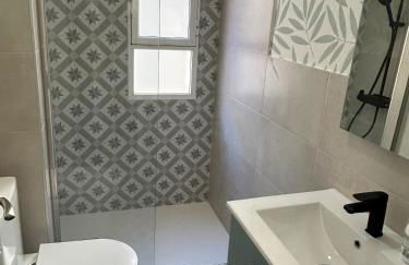 Modern and Bright close to the Station - Foto 7