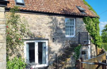 Wassail Barn Wedmore - Foto 1