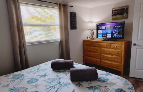 Heated & Screened in Pool - Photo 48