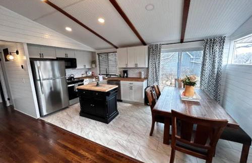 8th Street Haven - 3 bedroom House in DT Hamilton - Foto 14