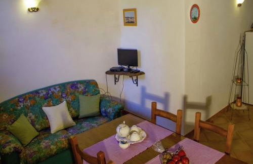 Holiday Home in Pietrafitta Near Lake Trasimeno - Photo 6