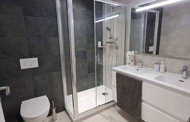 E1 Suites - Hosted by Sweetstay - Foto 6