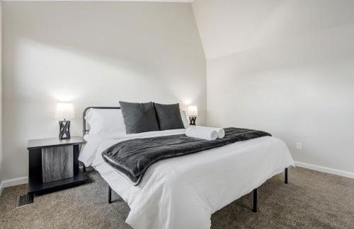 Modern 6BR Home in Briargate - Pet Friendly - Foto 18