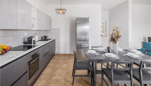 Beautiful Home In Koromacno With Wifi - Foto 5