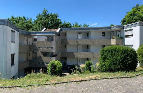 Top Modernes 1-Zimmer-Apartment mit Küche, Parkplatz, kostenfreiem WLAN und Netflix - Foto 27