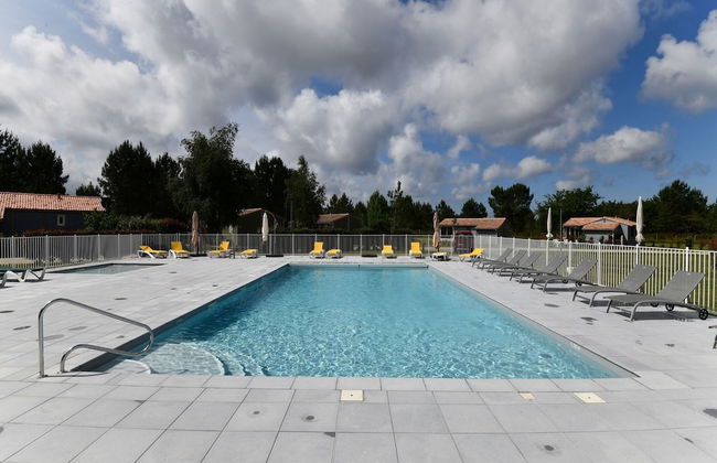 Serene Chalet in Hourtin Near Lake - Foto 12